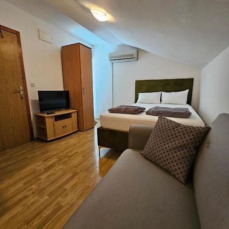 Apartment Green Mostar Esterno foto