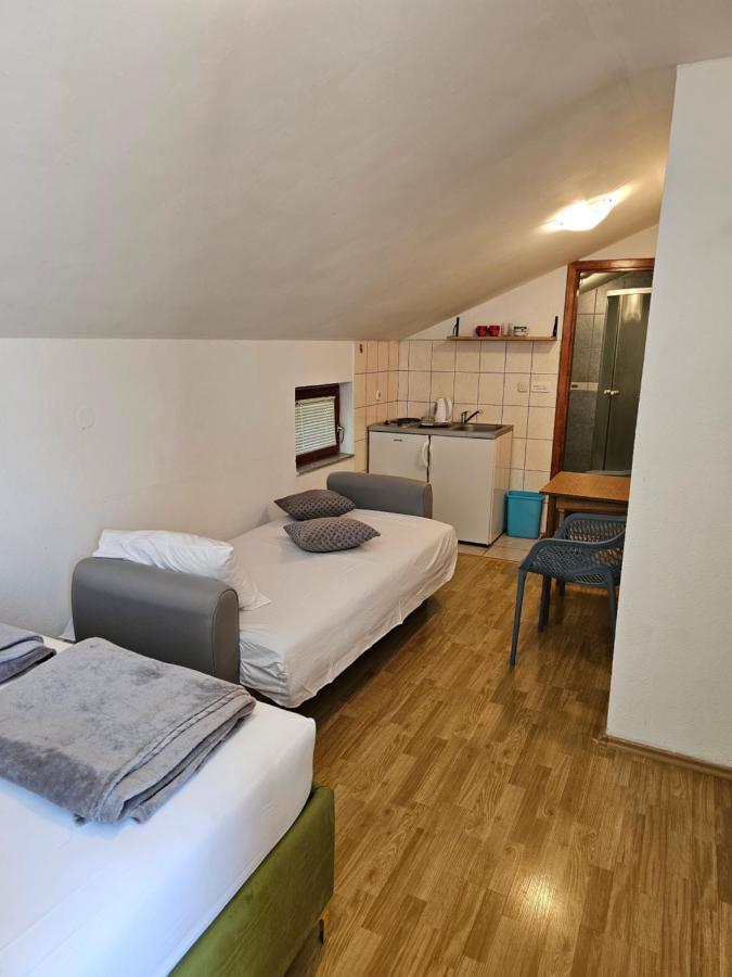 Apartment Green Mostar Esterno foto